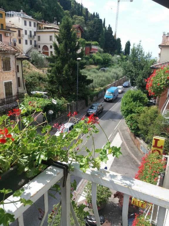 Albergo Alla Rocca Garde Extérieur photo